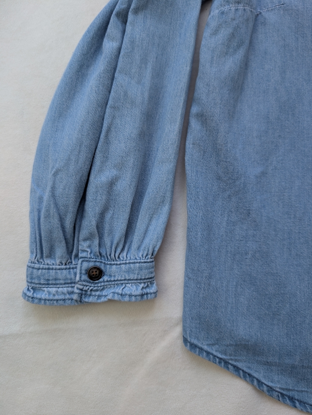 Reitmans Women's Chambray Denim Top Puff Sleeve Blouse Lightweight Size L - Picture 6 of 16